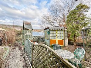 Photo 10- click for photo gallery